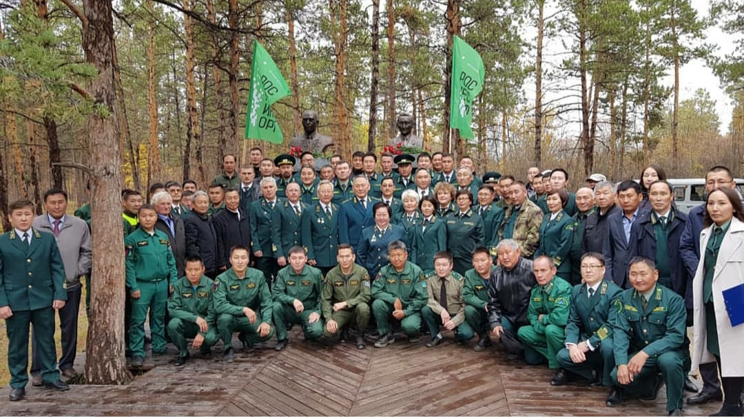 Труженики лесного хозяйства Республики Саха (Якутия) приняли поздравления  - фото 1