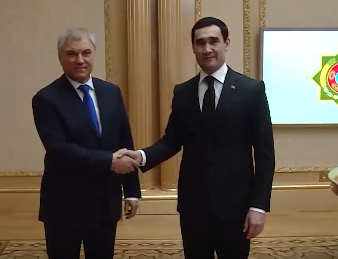 Делегация Госдумы совершила первый за 11 лет визит в Туркменистан во главе со своим председателем - фото 1